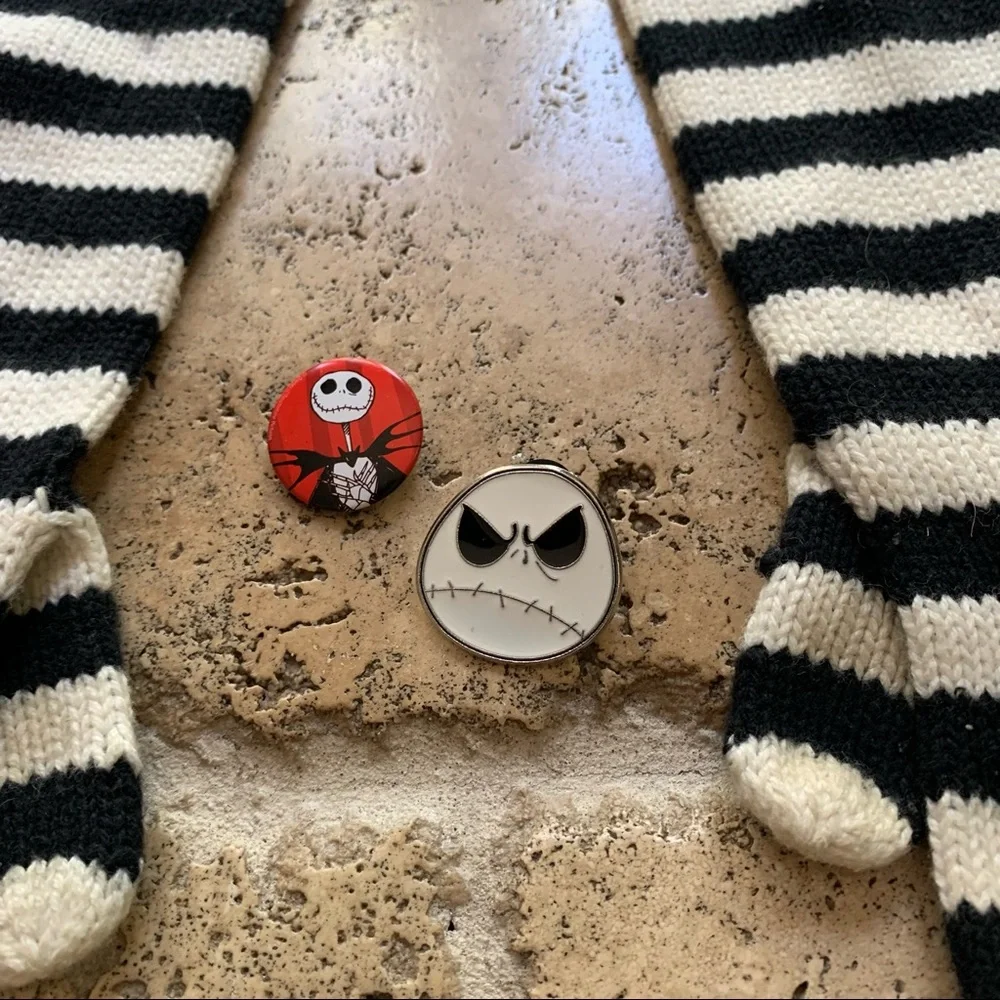 Nightmare Before Christmas Jack Skellington Stripe Gloves Pin Lot Disney